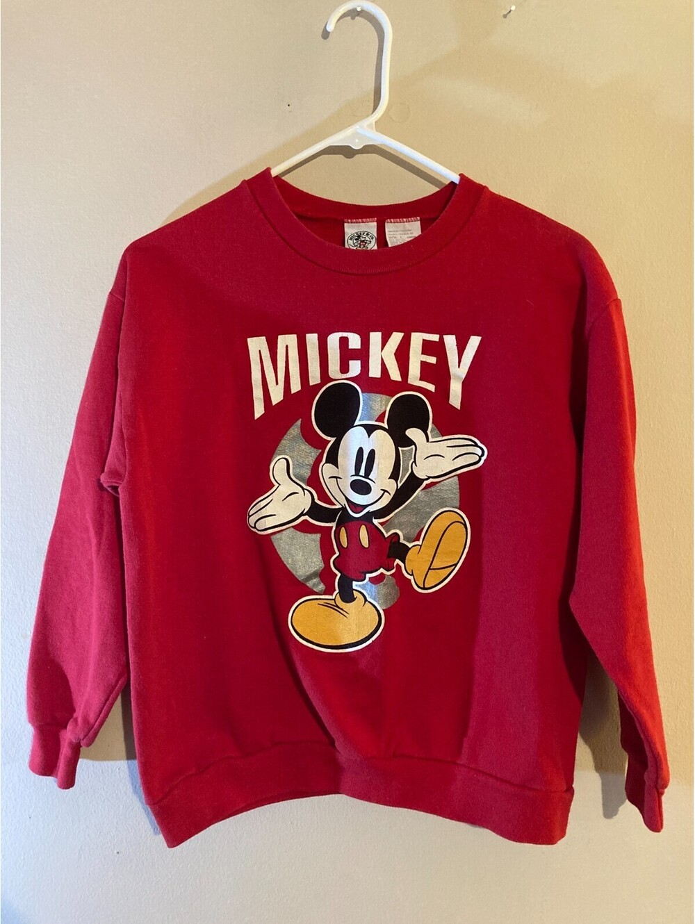 Mickey Mouse Vintage 90s Red Crewneck Sweater MADE IN USA - size Large